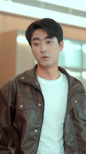 傲娇女总裁的医皇保镖（111集）最新短剧抢先看