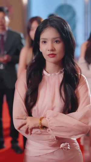 夫人她竟是顶级豪门（71集）最火短剧热播中