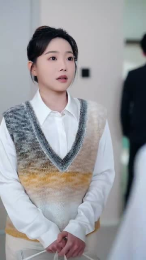 重逢傅总红了眼雨中卑微示爱（100集）短剧全集大结局