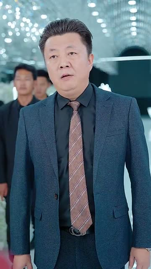 断绝关系后养女哭着叫爸爸（82集）不用花钱看全剧