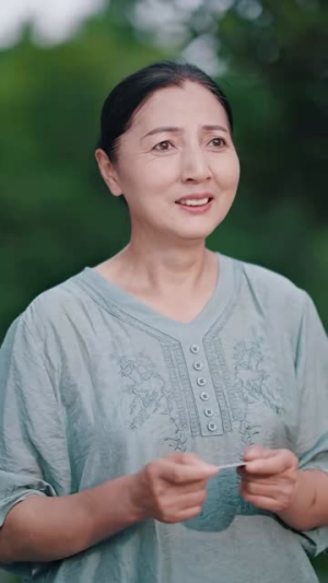 打脸前夫,离婚后我成为顶流天后(73集) 打脸前夫,离婚后我成为顶流天后(73集)熬夜追短剧