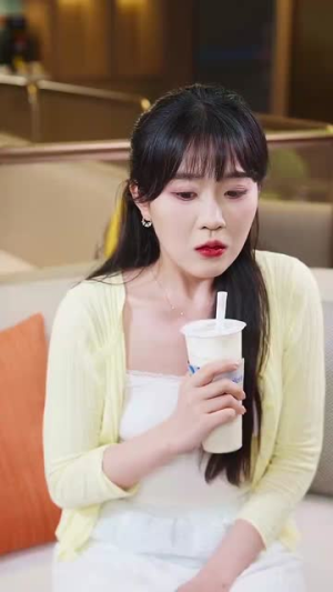 间谍保姆竟是豪门太太（80集）爱短剧爱追剧