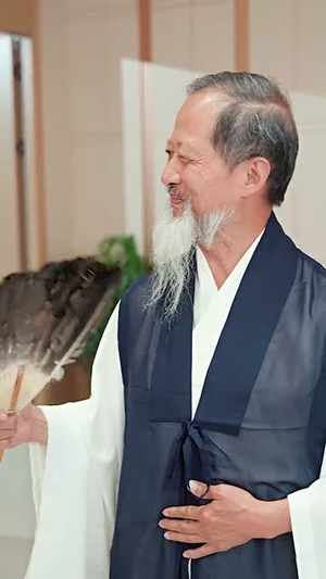 美女饶命（74集）一口气追完短剧