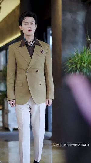 丑妻逆袭，颜值惊艳全球（81集）爆款短剧抢先看