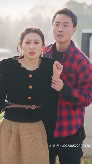 首富回村：巅峰归来（82集）一起追短剧吧