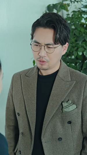 闪婚租个男友回家过年（80集）最近很火的短剧