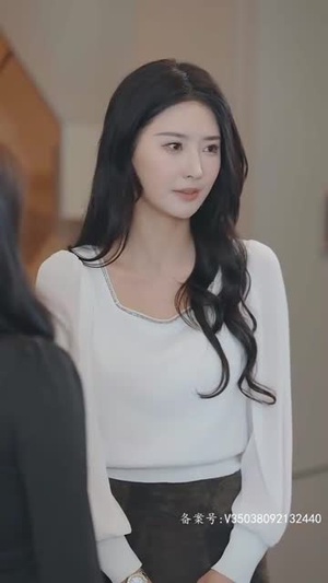 热辣滚烫之华丽变身（85集）快来看短剧