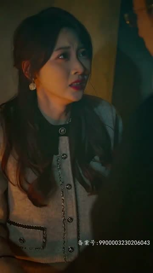 归国后，双生女王她不装了（62集）看短剧放松一下