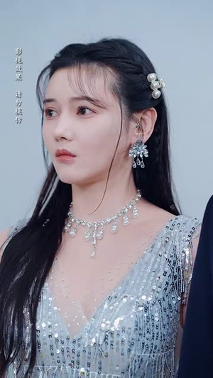 爱你比星光更浪漫（70集）热门短剧免费看