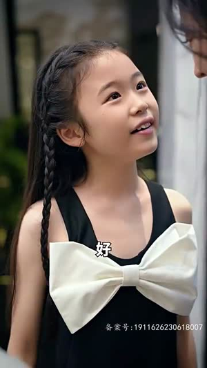 她藏起孕肚离婚，总裁全球疯找（66集）免费热门短剧