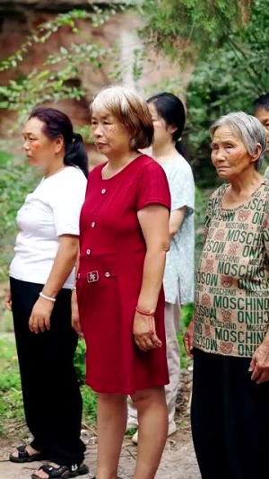 后山的女人(50集) 后山的女人(50集)第三季