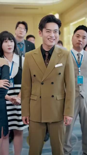 在相亲节目上我手撕渣女（77集）最新火爆短剧