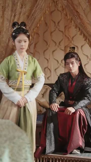 一眼穿心双重人格皇帝爱上我（96集）短剧免费看全集