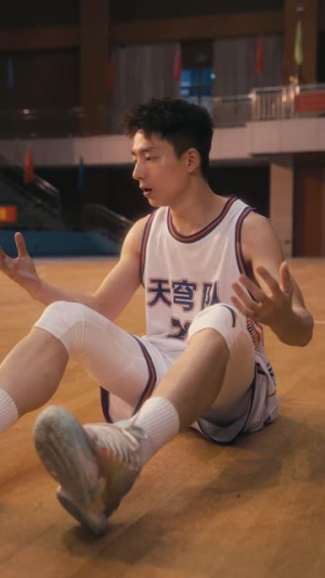 篮球爷爷（41集）短剧全集大结局