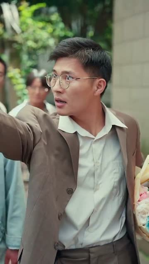 七零新生，替身丈夫该你挨打了（66集）短剧演员排行榜