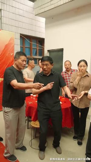 奶奶的废品车载我进清华（60集）演的怎么样