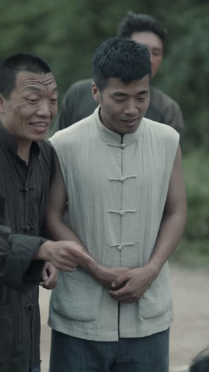 睁眼六零：我带全家顿顿啃排骨（50集）评价怎么样