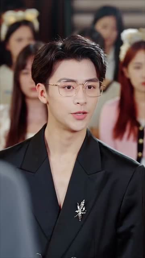 离婚后，前妻成了我最仰慕的歌坛天后（54集）好看短剧抢先看