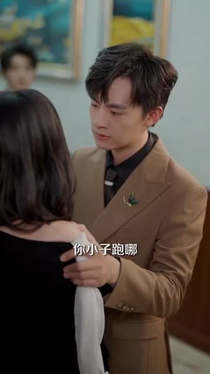 祁先生的白月光从未冬眠 (80集) 追短剧关注我