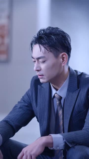 寄生(41集) 寄生(41集)短剧在哪里看