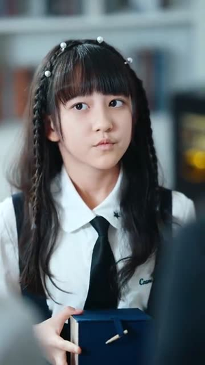 萱草生堂阶 (70集) 推荐热门短剧