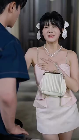 觉醒透视眼后我发现一座矿脉 (70集) 免费观看完整版