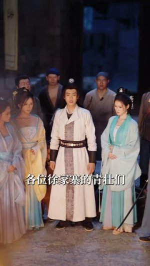 穿越灾荒年，我靠超市仓库救红颜（81集）短剧精彩片段