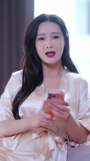 她位高权重,偏撩我(80集) 她位高权重,偏撩我(80集)在线看到大结局